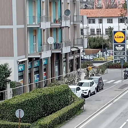 Aurora Apartman *